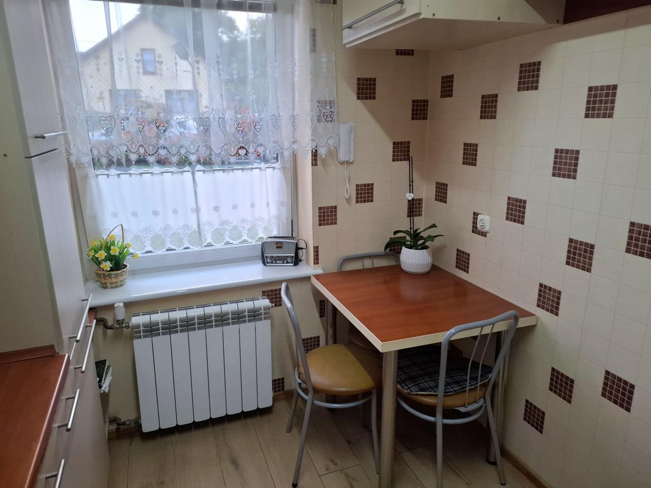 dom wolnostojący, 5 pokoi Branica. Zdjęcie 8