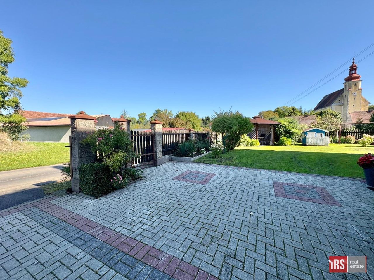 dom wolnostojący, 7 pokoi Wojciechów. Zdjęcie 22