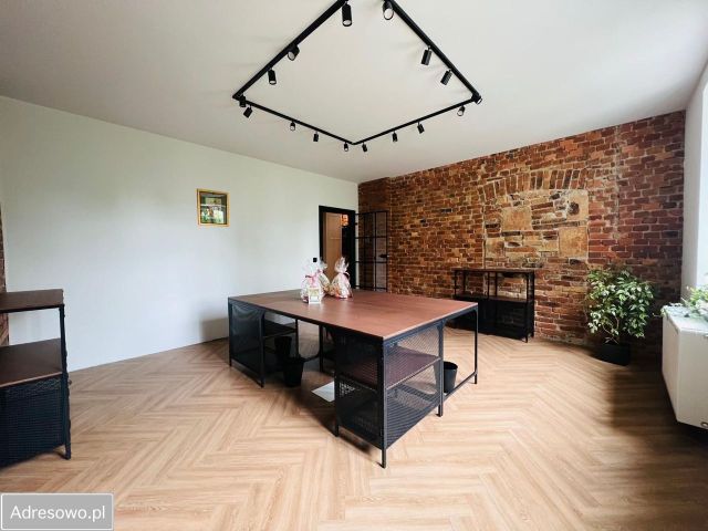 dom wolnostojący, 3 pokoje Chorzów Centrum. Zdjęcie 1