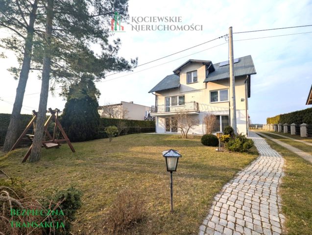 dom wolnostojący, 8 pokoi Pinczyn. Zdjęcie 1
