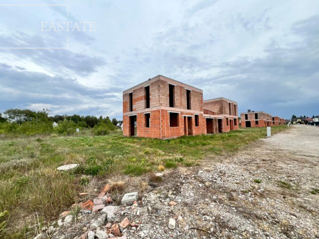 bliźniak, 4 pokoje Grądy, ul. Górna. Zdjęcie 3