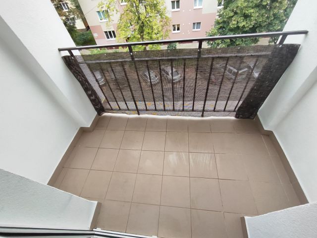 Mieszkanie 3-pokojowe Warszawa Skorosze, ul. Obrońców Helu. Zdjęcie 11