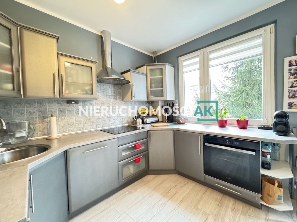 Mieszkanie 4-pokojowe Konin, ul. Makowa. Zdjęcie 2