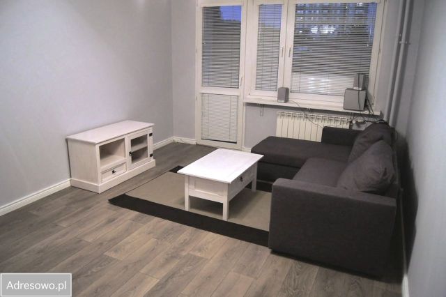 Mieszkanie 2-pokojowe Warszawa Mokotów, ul. Modra. Zdjęcie 1