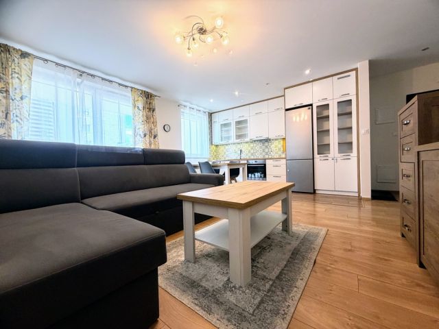 Mieszkanie 3-pokojowe Rzeszów, ul. Dynowska. Zdjęcie 1