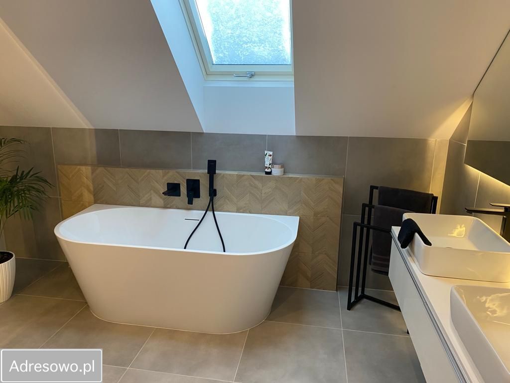 dom wolnostojący, 5 pokoi Brzezia Łąka. Zdjęcie 12