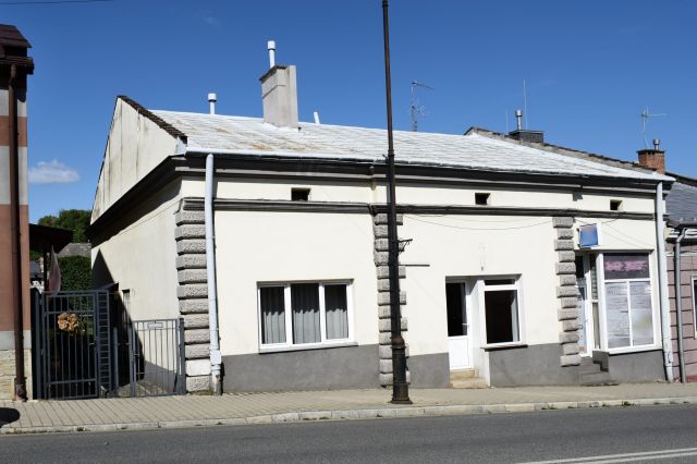 dom szeregowy, 6 pokoi Biecz, ul. Grodzka. Zdjęcie 1