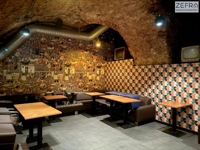 Lokal Kraków Stare Miasto. Zdjęcie 1