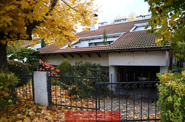 dom wolnostojący, 6 pokoi Wrocław Wojszyce. Zdjęcie 2