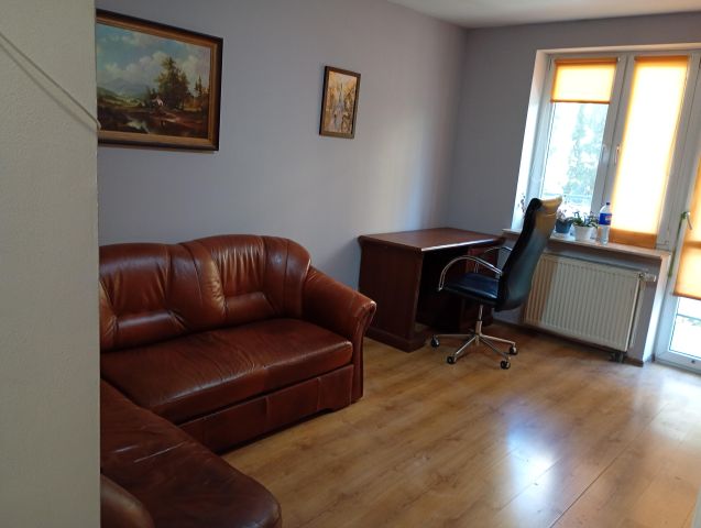 Mieszkanie 2-pokojowe Biłgoraj, Narutowicza 79. Zdjęcie 1