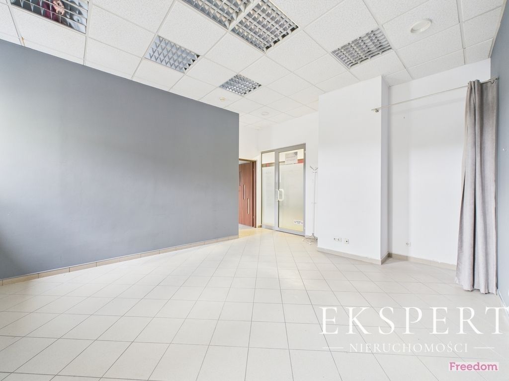 Lokal Koszalin, pl. Zwycięstwa. Zdjęcie 4