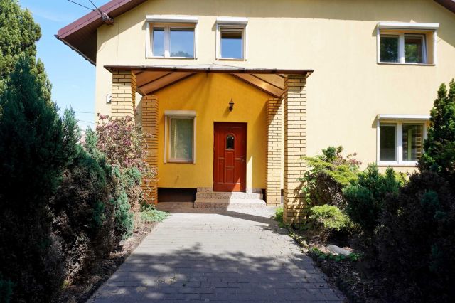 dom wolnostojący Łódź Górna, ul. Statutowa. Zdjęcie 1