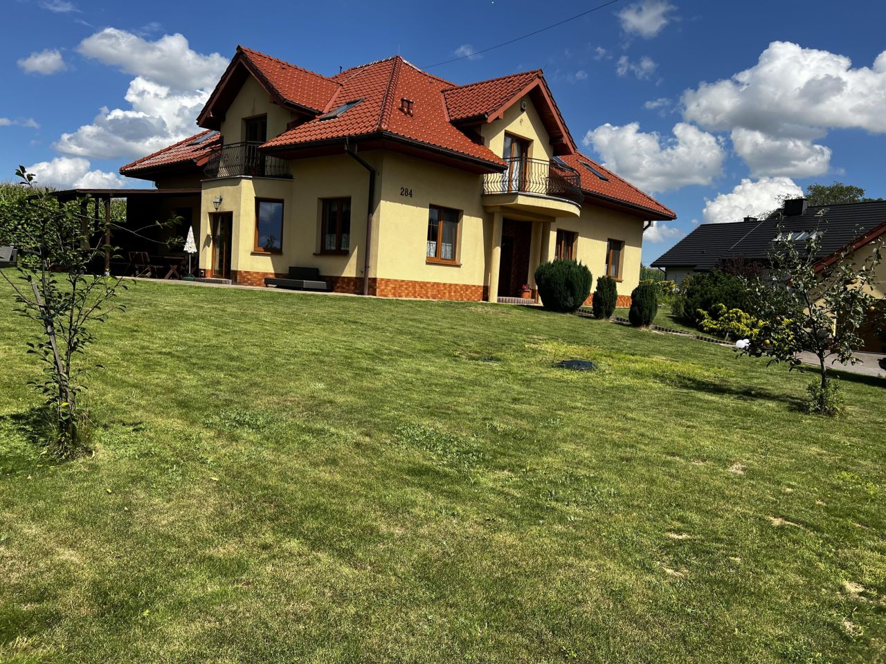 dom wolnostojący, 6 pokoi Kozierów. Zdjęcie 2