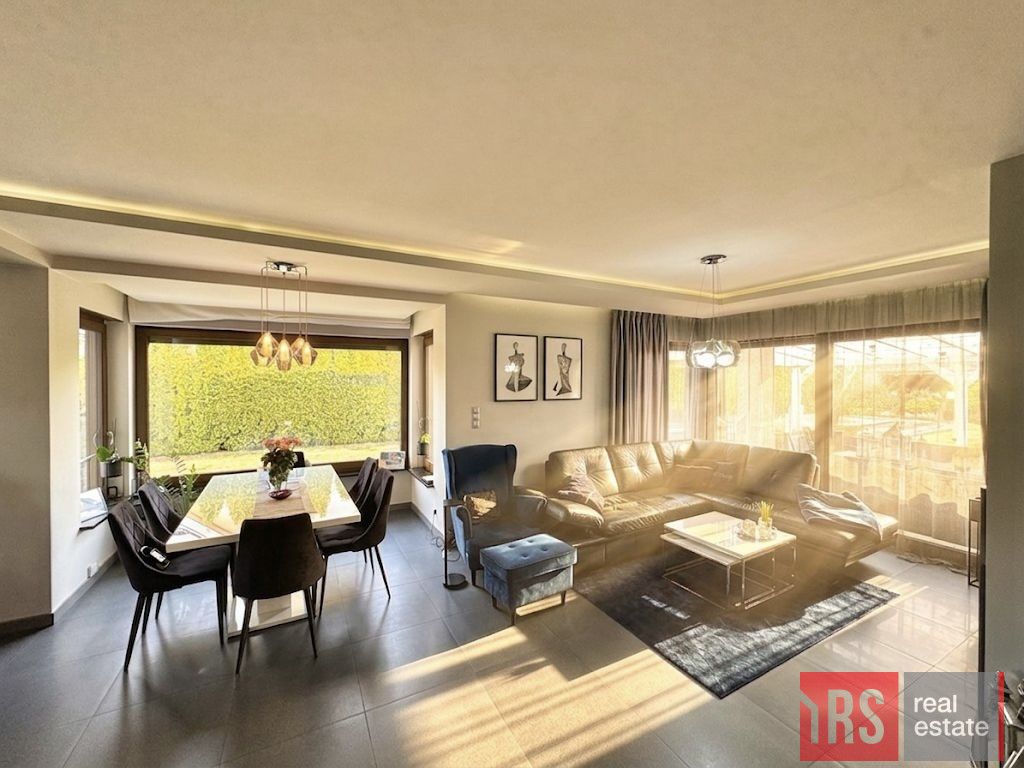 dom wolnostojący, 4 pokoje Zwierzyn, ul. Jasna. Zdjęcie 9