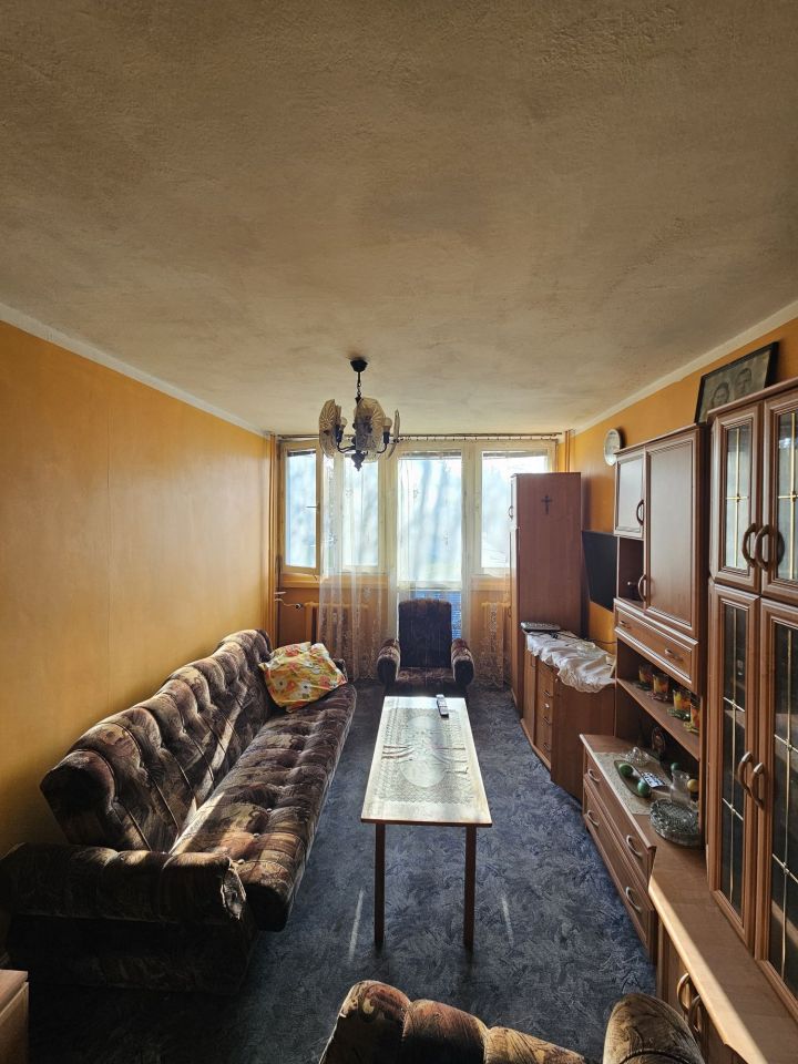 Mieszkanie 2-pokojowe Leśna, ul. Jana Kochanowskiego. Zdjęcie 1