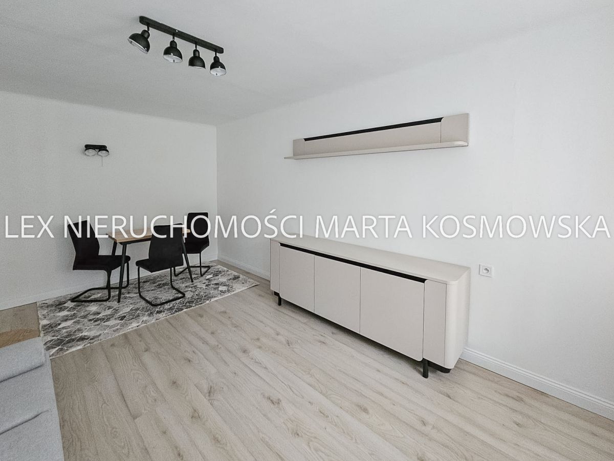 Mieszkanie 2-pokojowe Warszawa Ursus, ul. Bohaterów Warszawy. Zdjęcie 2