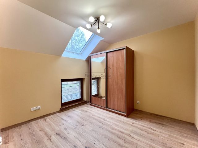 bliźniak, 5 pokoi Modlniczka. Zdjęcie 17