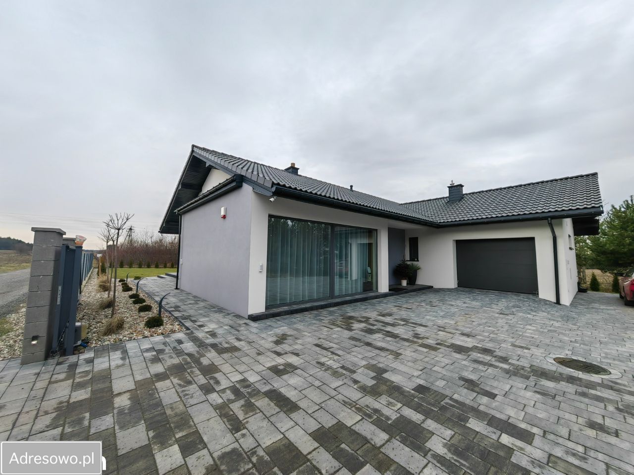 dom wolnostojący, 4 pokoje Serock. Zdjęcie 1