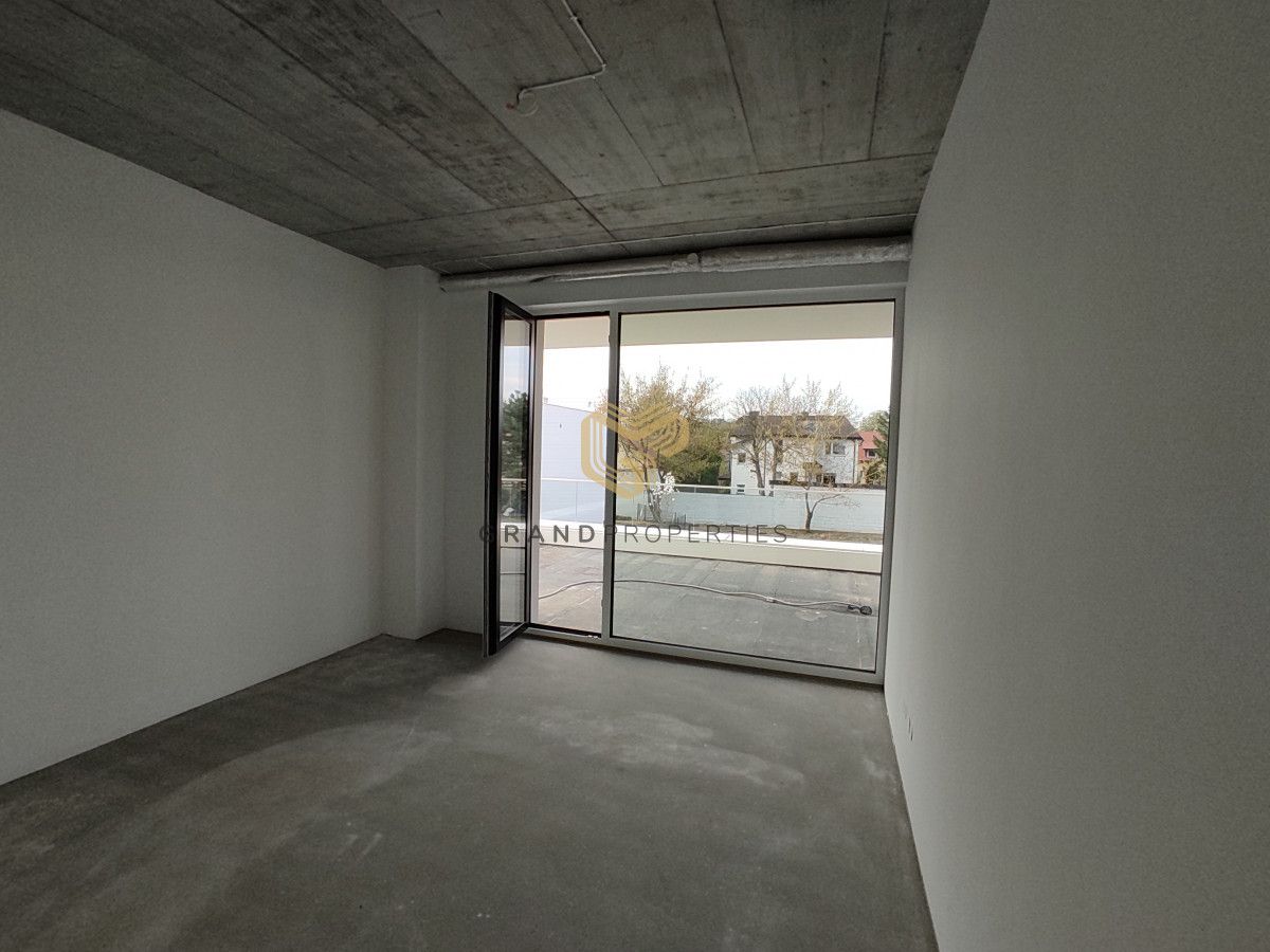 dom wolnostojący, 7 pokoi Konstancin-Jeziorna. Zdjęcie 9