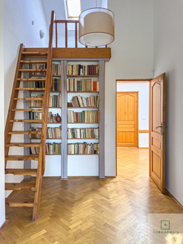 bliźniak, 6 pokoi Konstancin-Jeziorna. Zdjęcie 11