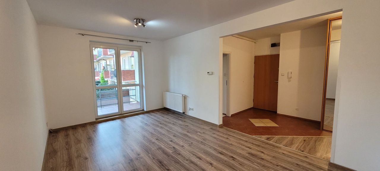 Trzebnica Mieszkanie - 3 pokoje - 73 m² - 2 piętro
