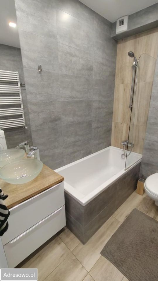 Mieszkanie 1-pokojowe Katowice Śródmieście, ul. gen. Kazimierza Pułaskiego. Zdjęcie 3