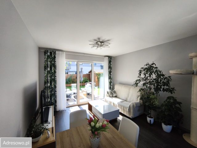 Mieszkanie 3-pokojowe Lutynia. Zdjęcie 1