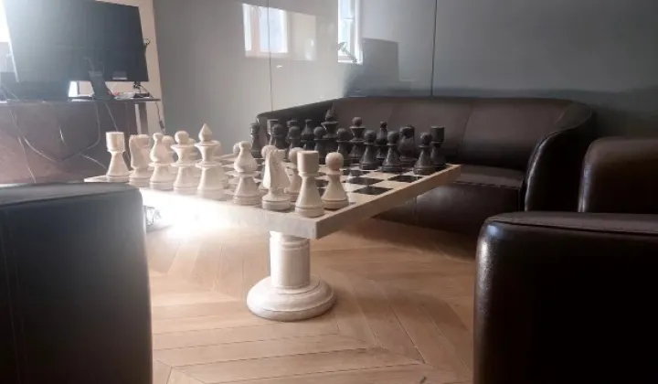 Mieszkanie 4-pokojowe Warszawa Śródmieście, ul. Wiejska