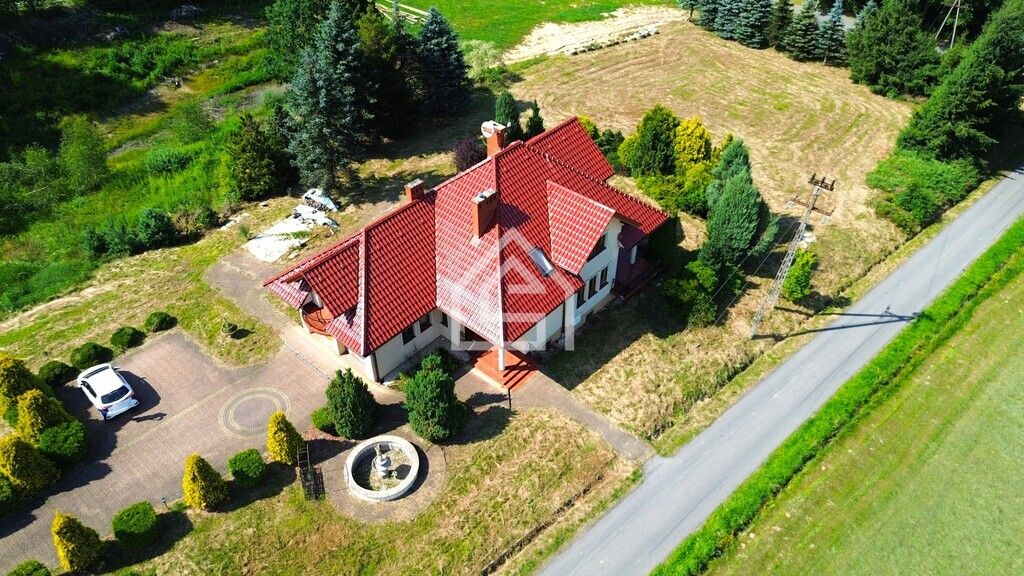 dom wolnostojący, 6 pokoi Lipnica Górna. Zdjęcie 1
