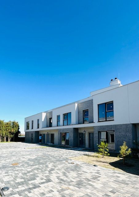 Mieszkanie 4-pokojowe Lesznowola. Zdjęcie 2