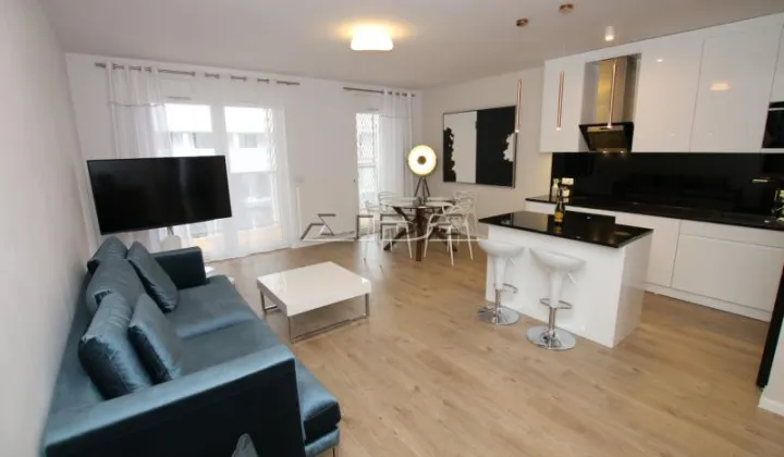 Mieszkanie 3-pokojowe Wrocław Stare Miasto, SIKORSKIEGO ATAL TOWERS APARTAMENT NOWOŚĆ GARAŻ