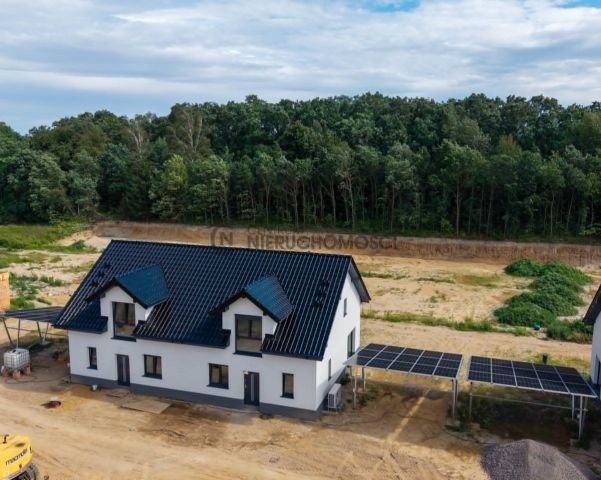 bliźniak, 6 pokoi Kozów. Zdjęcie 3