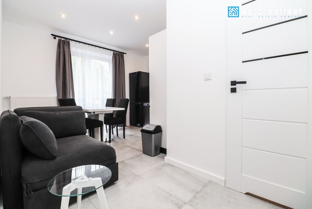 Mieszkanie 2-pokojowe Kraków, ul. Wiktora Heltmana. Zdjęcie 2