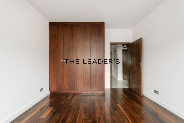 Mieszkanie 3-pokojowe Warszawa Śródmieście, ul. Leona Kruczkowskiego. Zdjęcie 14