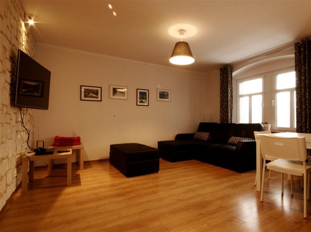 Mieszkanie 4-pokojowe Szklarska Poręba, ul. Władysława Grabskiego. Zdjęcie 3