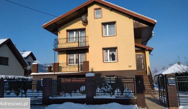 dom wolnostojący, 5 pokoi Bełchatów, ul. Wielkopolska