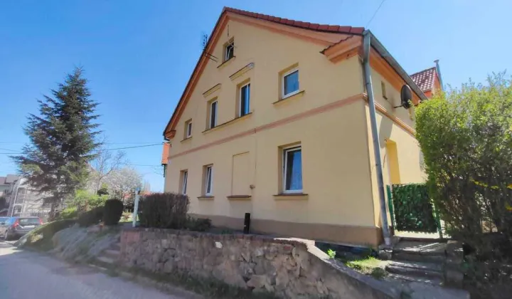 Mieszkanie 3-pokojowe Bielawa, ul. Sowia