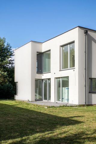 dom wolnostojący, 6 pokoi Stare Babice, ul. Bajkowa. Zdjęcie 3