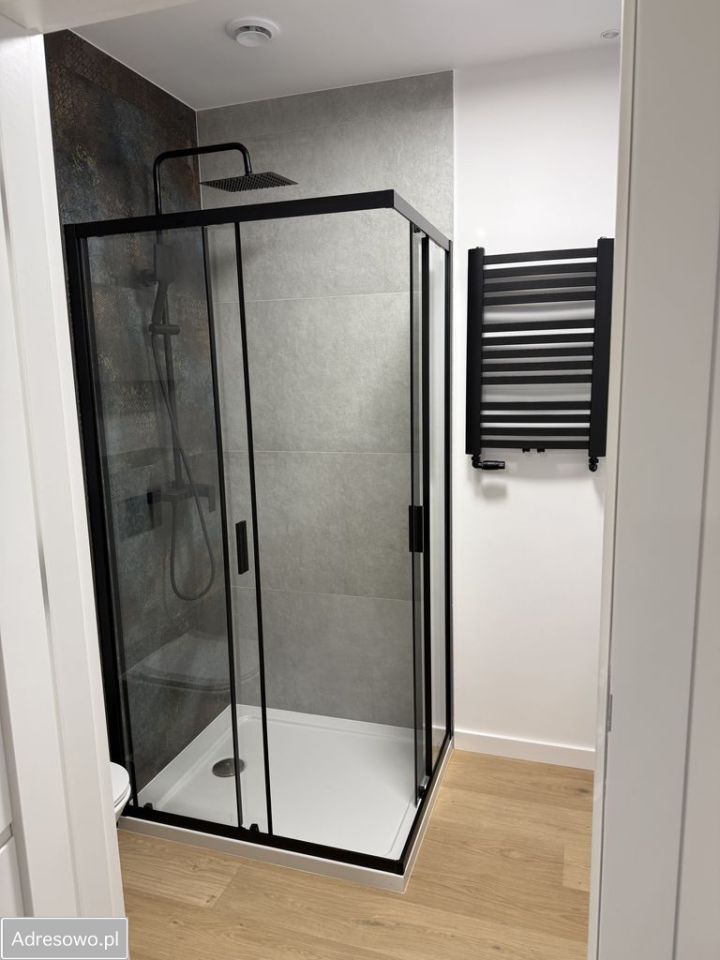 Mieszkanie 2-pokojowe Zamienie. Zdjęcie 10