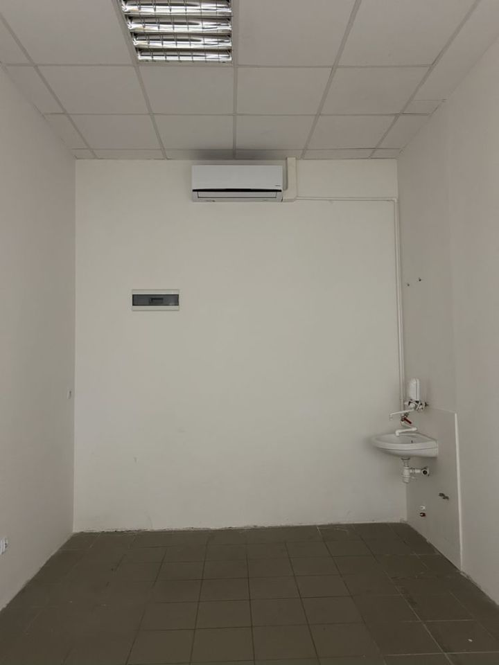 Lokal Łódź Polesie, ul. Maratońska. Zdjęcie 2