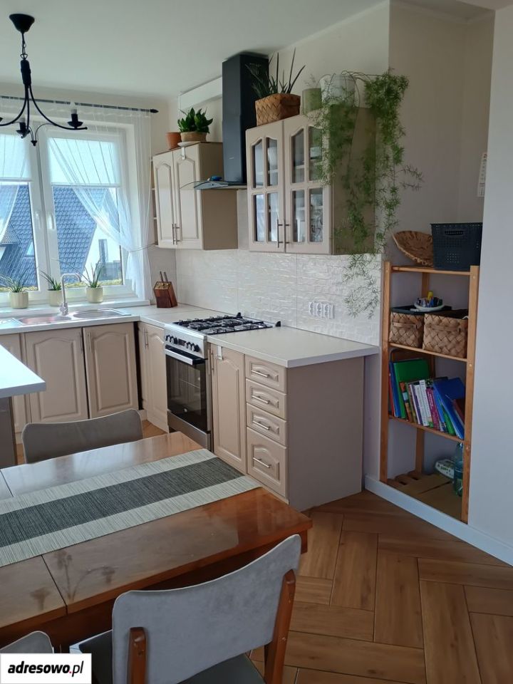 dom wolnostojący, 4 pokoje Siedliska. Zdjęcie 8