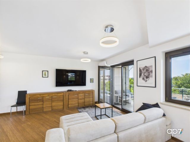 Mieszkanie 3-pokojowe Kraków Podgórze. Zdjęcie 2