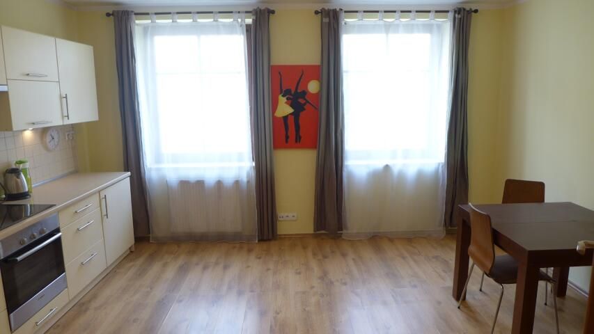 Mieszkanie 2-pokojowe Kraków Podgórze, ul. Tadeusza Czackiego. Zdjęcie 3