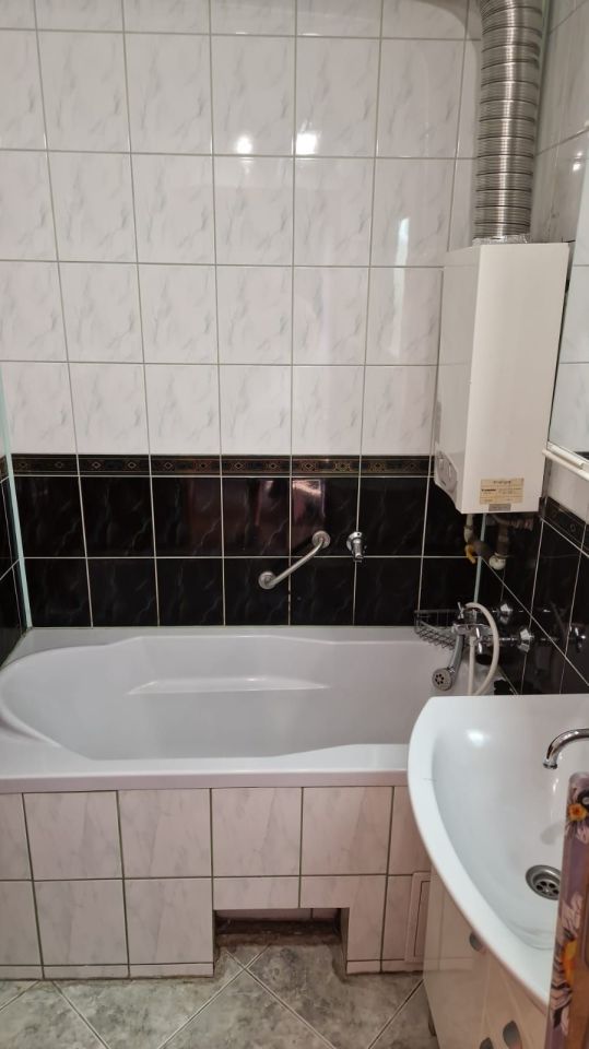 Mieszkanie 3-pokojowe Głuchołazy. Zdjęcie 5