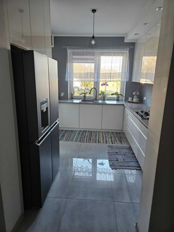 dom wolnostojący, 5 pokoi Zakrzewo. Zdjęcie 3