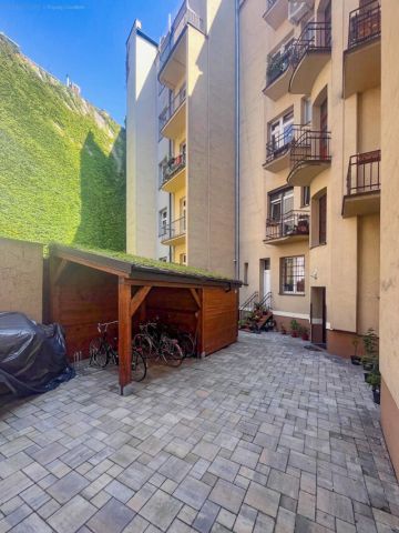 Mieszkanie 3-pokojowe Kraków Stare Miasto, ul. Szlak. Zdjęcie 13