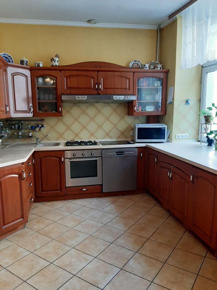 Mieszkanie 8-pokojowe Przemyśl, ul. Aleksandra Dworskiego. Zdjęcie 9