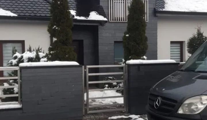 dom wolnostojący, 4 pokoje Kędzierzyn-Koźle Kłodnica, ul. Wałowa