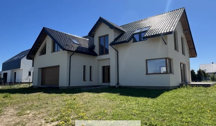 dom wolnostojący, 7 pokoi Żelistrzewo, ul. Piaskowa