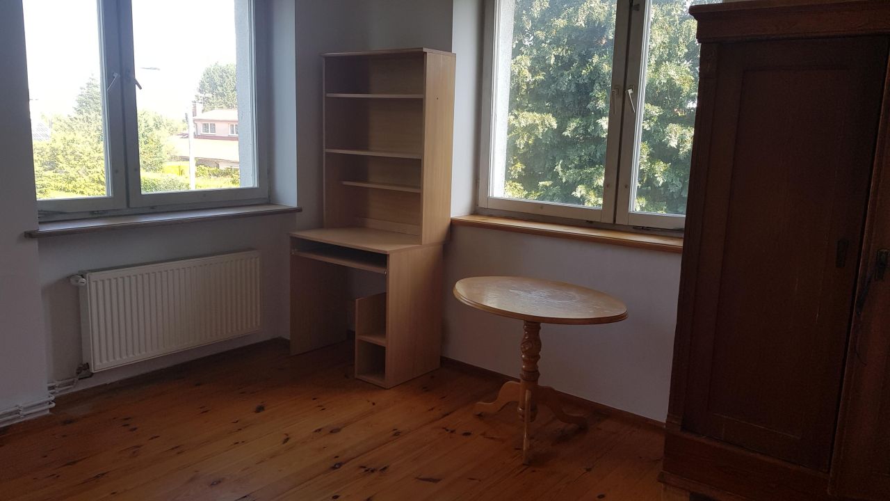 dom wolnostojący, 7 pokoi Lubań, ul. Kwiatowa. Zdjęcie 12